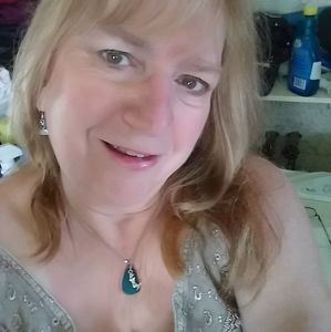 Meet your Posher, Monica